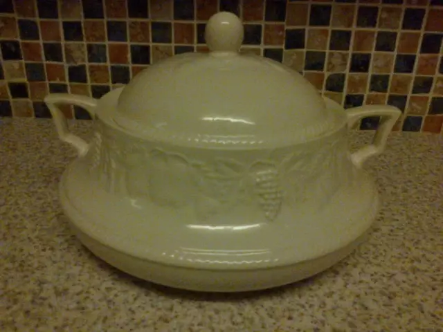 British Home Stores Bhs Lincoln Design Veg Serving Dish Tureen Embossed Fruit