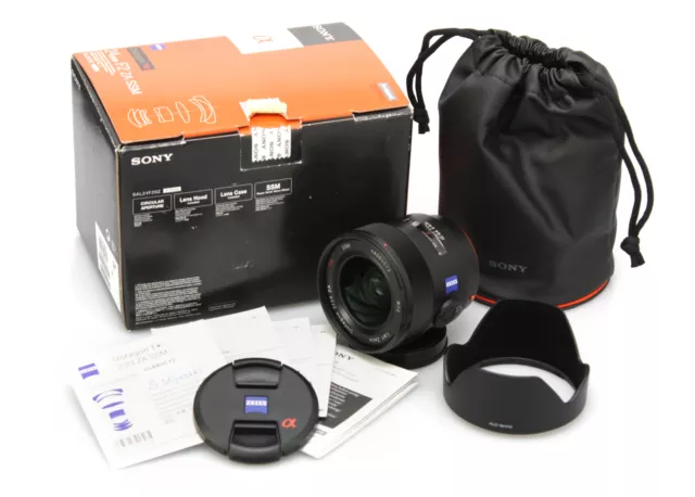 Carl Zeiss 24mm f/2 Distagon T* Wide Angle Lens - Minolta / Sony Alpha Mount