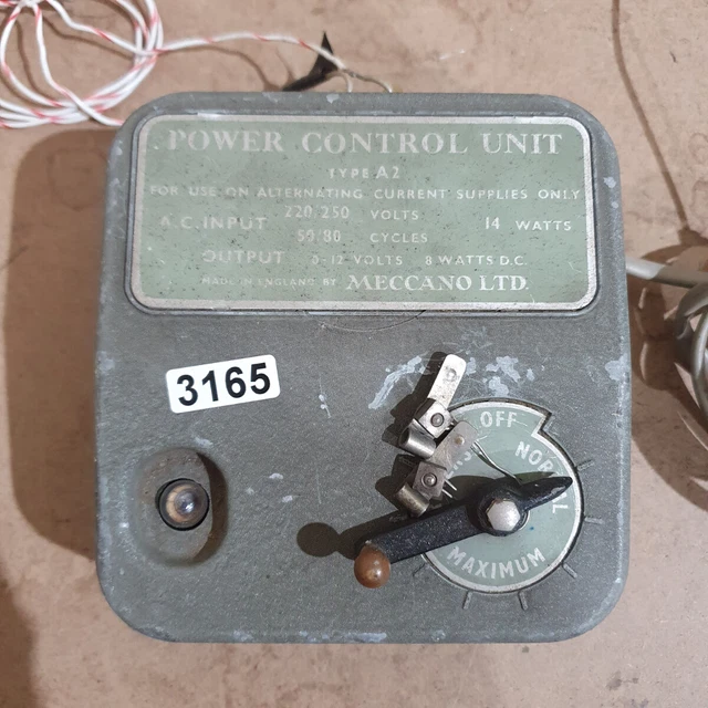 VINTAGE MECCANO TYPE A2 12 Volt 8 Watt DC Train Power Control Unit £20.