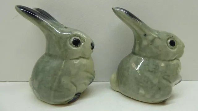 Darbyshire Australian Pottery Rabbit Salt Pepper Shakers 2