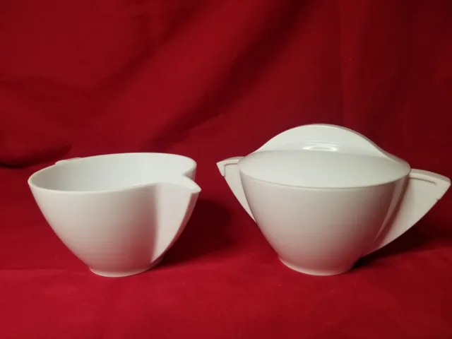 Vintage MCM Mallow Ware By Melmac White Melamine Sugar Bowl Lid & Creamer Bx1