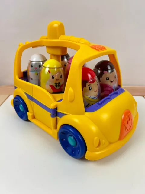 PLAYSKOOL HASBRO Weebles On The Yellow Bus Toy Play Set with 6 x Weebles!