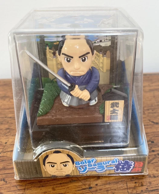 Solar Samurai moving figurine No batteries needed NEW SEALED 7cm height