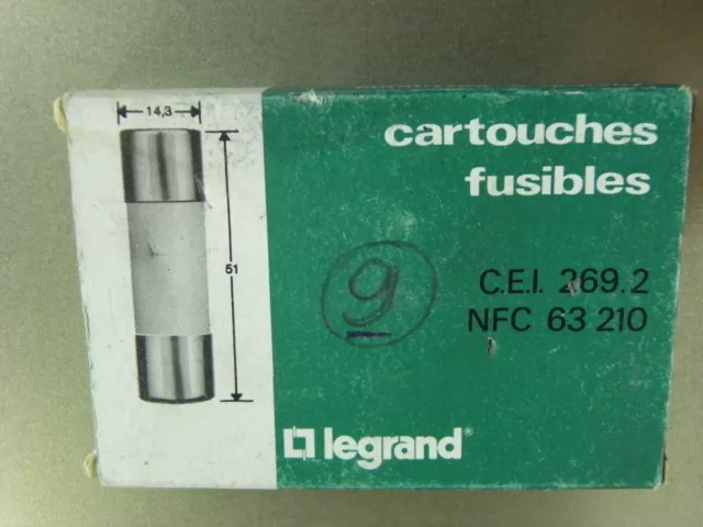 BOITE DE (9) CARTOUCHES - FUSIBLES  " NEUVES " - LEGRAND - 20 A g.1 (Industriel)