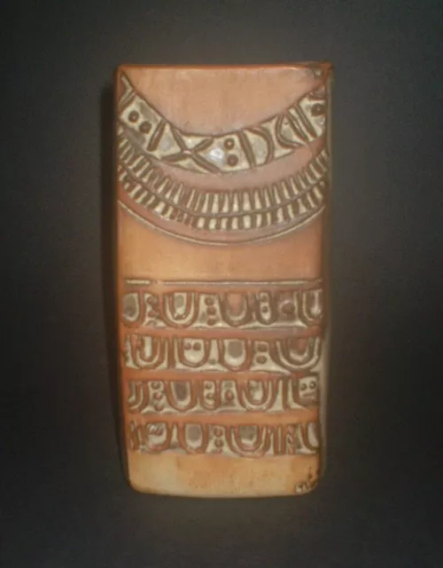 COLLECTABLE VINTAGE 1970's LOUIS HUDSON STUDIO POTTERY SLAB VASE - Troika style