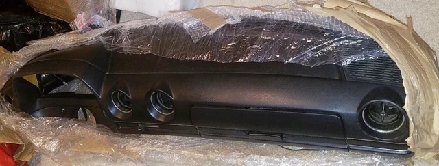 Mercedes W123 Dash Dashboard Vents Glove Box Speaker Grill 240D 300Cd 300D 300Td