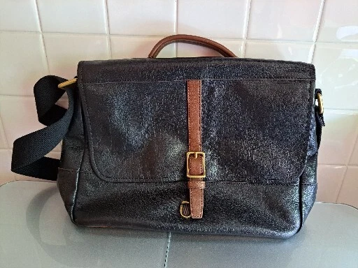 Fossil deals evan commuter