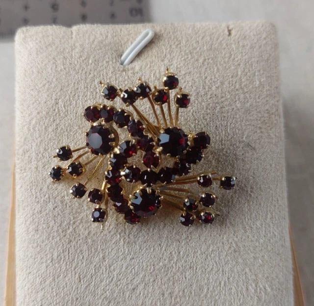 Broche Vintage Monet - Écureuil En Métal Doré - Occasion