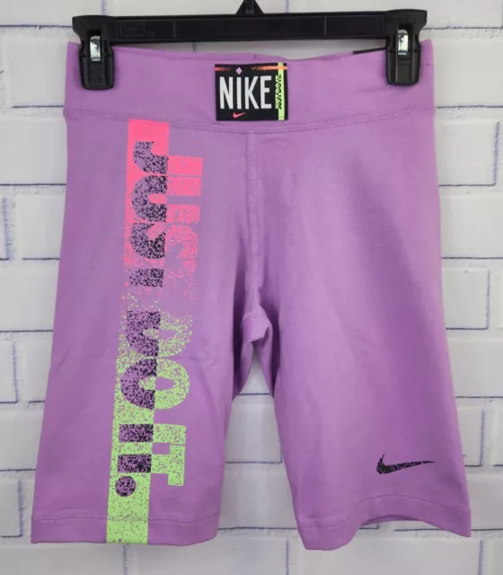 Nike Essential 90's Bike Shorts Violet - Women's Size Small (DM7989-591)