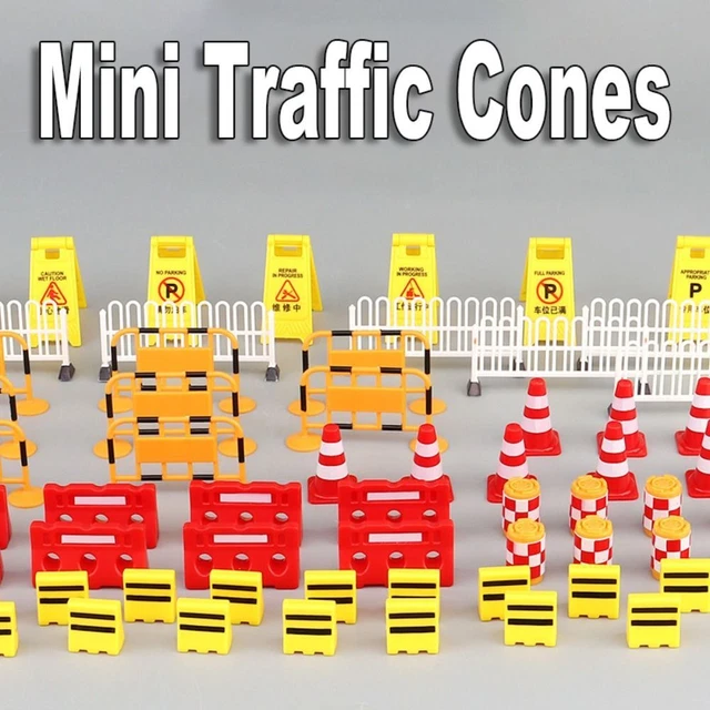 Teaching Street Scene Model Road Signs Mini Traffic Cones Road Block Fences