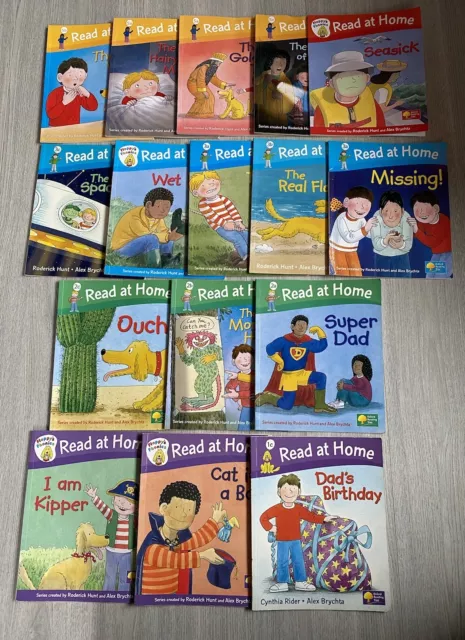 Oxford Reading Tree Read with Biff Chip and Kipper Set of 16 Books