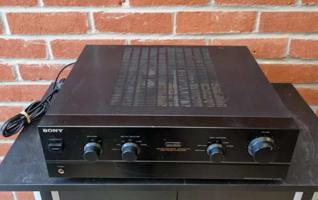 Sony TA-F246E - Integrated Stereo Amp - Fully Working