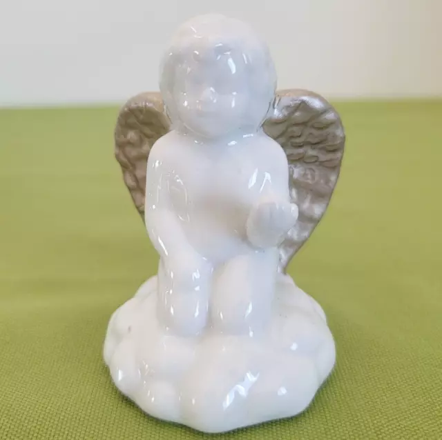 Kneeling China Angel Cherub Figurine Gold Wings Hand Painted 3" Tall