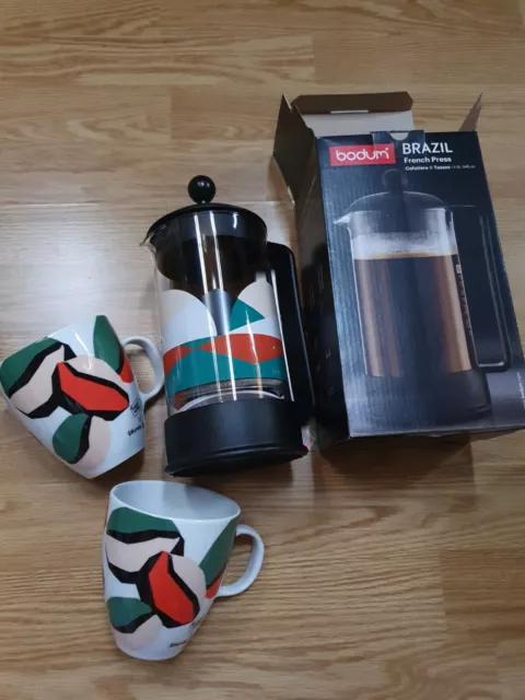 Cafetière à piston BRAZIL BODUM French press + 2 tasses en porcelaine