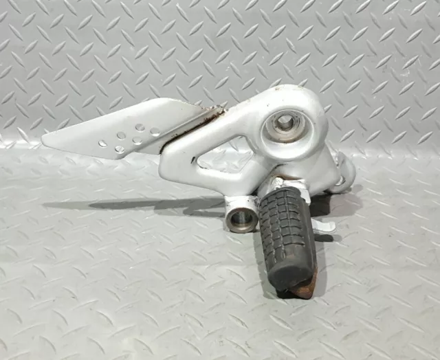 Honda CBF 125 2008 - 2015 Front Right Hanger & Footrest Foot Peg Silver