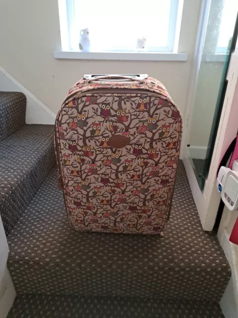 Small 2 Wheel Suitcase Lovely Owl Design and matching Hand Luggage Bag