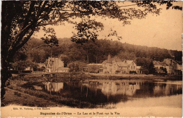 CPA BAGNOLES-de-l'ORNE - Le Lac et Pont sur la Vée (355394)
