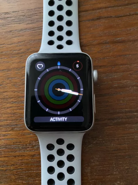 Apple watch serie 3 shop nike 42mm