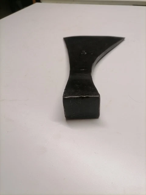 Tête De Hache Tactique Ancienne Forgée à La Main Des Années 1950 - Fer Rustique Vintage