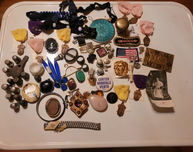 Vintage Estate Junk Drawer Lot Sewing, Jewelry and Miscellaneous