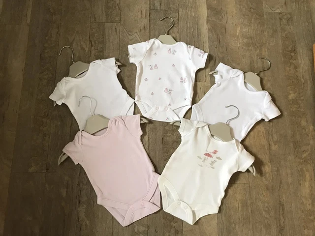 Beautiful Baby Girls Clothes Bundle Age Newborn / 0-1 Month Great Condition. 3