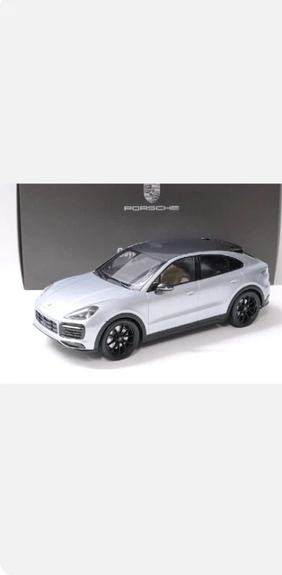 PORSCHE CAYENNE 1/18  Norev