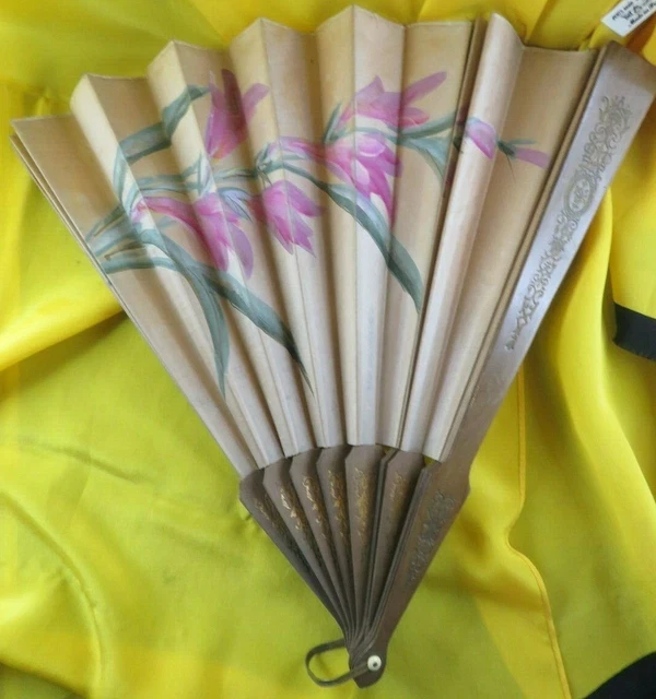 ancien grand eventail fan antique epok XIXe tissus peint fleurs
