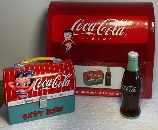 Coca Cola Betty Boop Lunch Box Salt And Pepper Shaker Set From 2000  - Nib