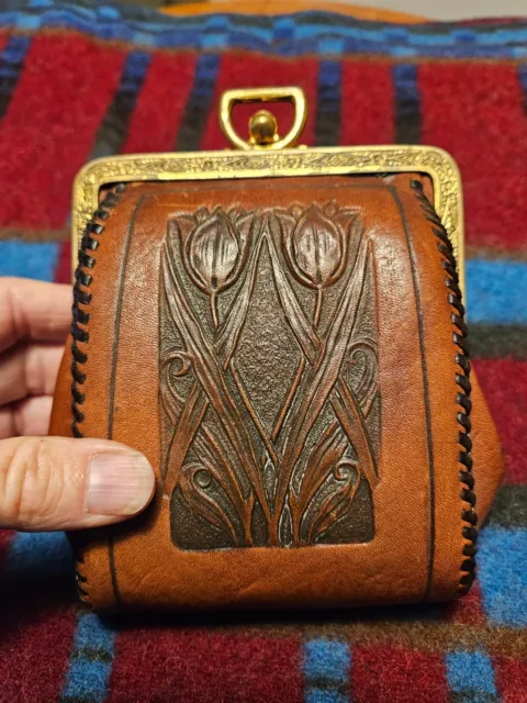Gorgeous Meeker Made Antique Art Nouveau Deco Tooled Brown Leather Purse 20’s
