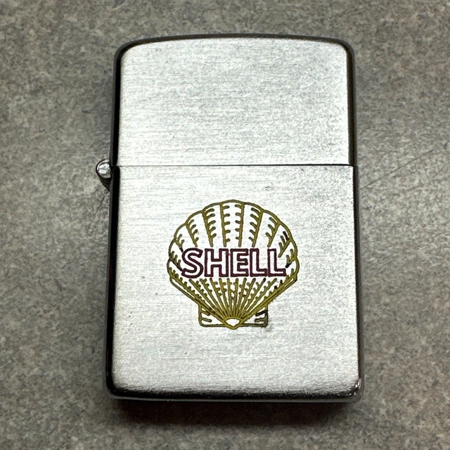 1940's SHELL OIL ZIPPO LIGHTER 3 BARREL HINGE 2032695 EXCELLENT CONDITION Scarce