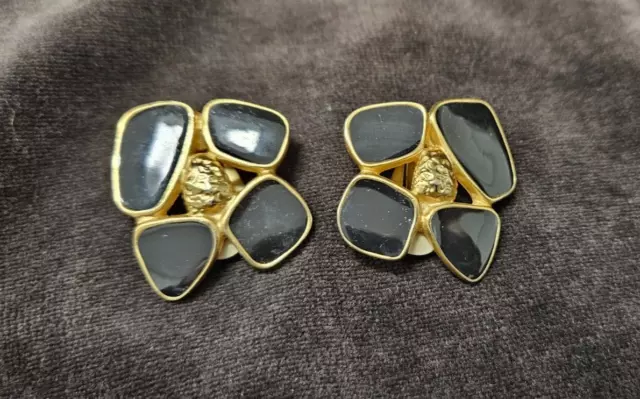 Anne Klein Vintage Black Enamel Gold Tone  Clip On Earrings Unsigned 1.25"x1.25"