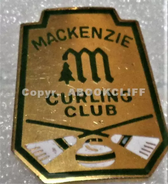 MACKENZIE CURLING CLUB B.C. Canada Pin Near Mint