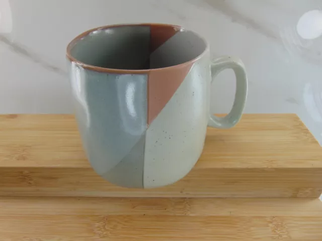 https://www.picclickimg.com/NvkAAOSwasRlagQY/Hearth-Hand-with-Magnolia-Stoneware-Mug-Gray.webp