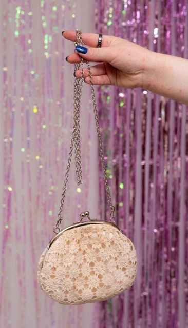Borsa a tracolla all'uncinetto fiori allacciati crema borsa a tracolla con cinturino a catena