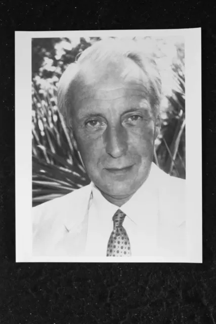 Ian Richardson - Signed Autograph and Headshot Photo set - Brazil 2