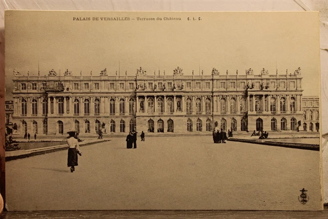 France Versailles Palace Chateau Terrace Postcard Old Vintage Card View Standard