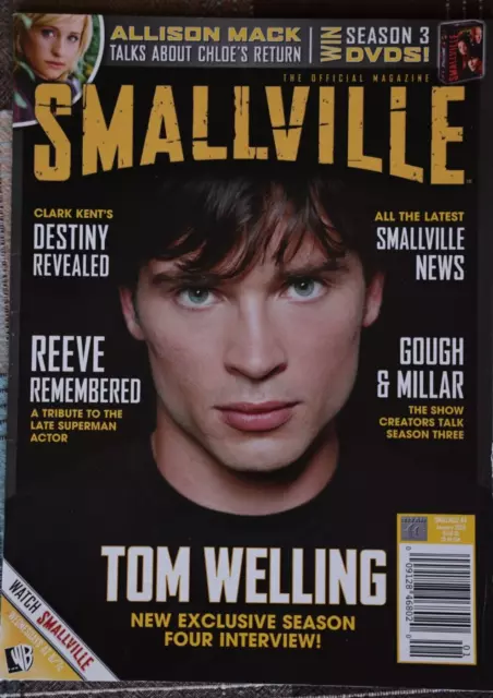 2 Smallville Magazines - 2014 Yearbook and January 2005 (Issue #4)