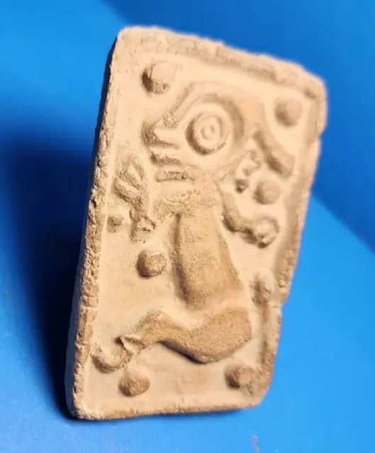 Pre-Columbian Teotihuacan Terracota stamp figure Pre-Columbian Teotihuacan Terracota stamp figure