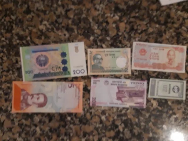 5 Billetes de Asia Y América +1 Billete De 20 Kwacha De Malawi Gratis