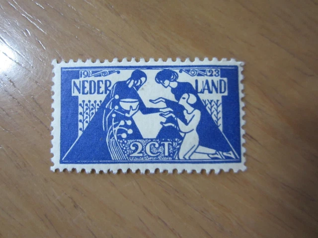 Beau Timbre Des Pays-Bas N° 131  -  Neuf Avec Charniere