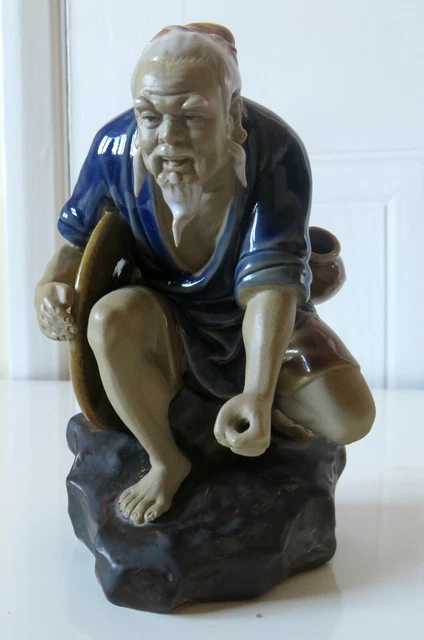 Medio 20th Siglo Chino Vidriado Shiwan Mudman Cerámica Pescador Figura Estatua