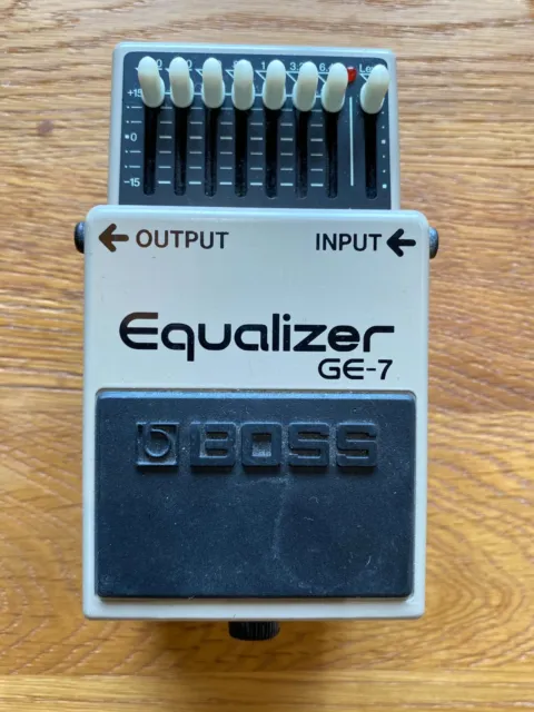 BOSS graphic EQ GE7  guitar effects pedal