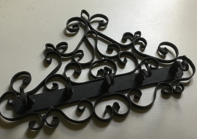 Vintage Ornate Wall Mount Key Rack Hanging Organizer Storage 5 Hooks Heavy Iron