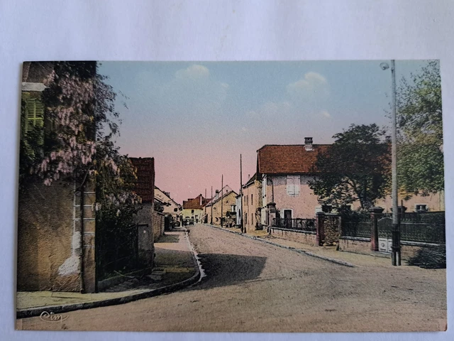 CPA CONFLANS-sur-Lanterne la rue Gambetta dept-70