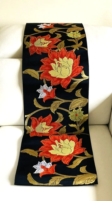 Seta nera giapponese vintage ""Arabeschi floreali oro/arancione"" Nagoya-Obi non foderati