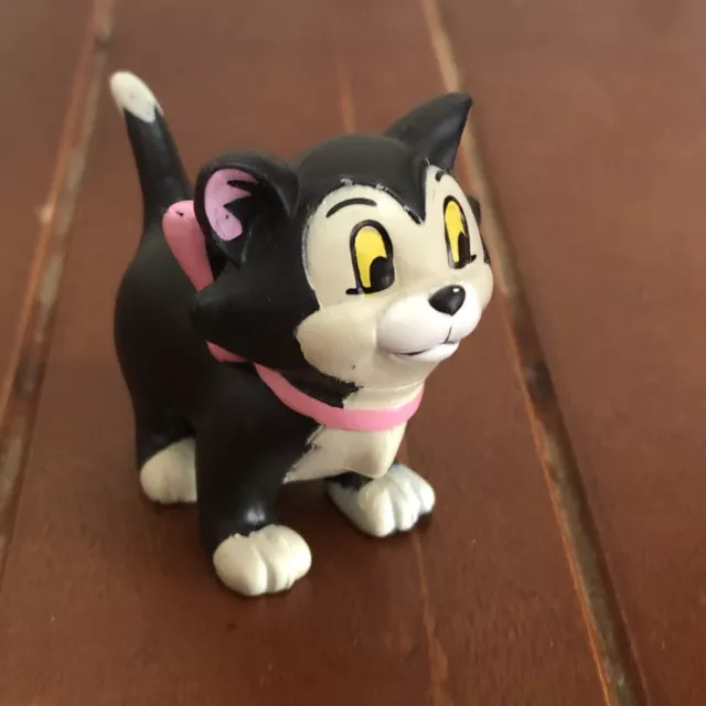 Disney Pinocchio Figaro black cat cake topper toy figure pvc PINK Bow