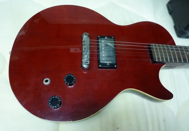 Electric Korean guitar Hondo 70-80's Guitare électrique coréenne Hondo H710WI 3