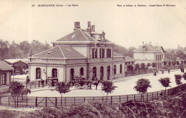 CPA 61 NORMANDIE ORNE - Mortagne au Perche - La Gare Attelages 1900