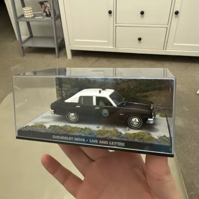 Eaglemoss James Bond Collection - Chevrolet Nova Police Car - Live & Let Die