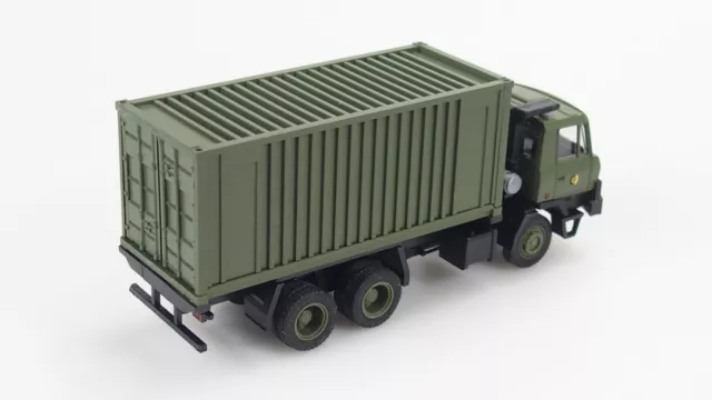 igra Model H0 1:87 - 66817017 DDR LKW mit Container Tatra T815 der NVA OVP NEU 3